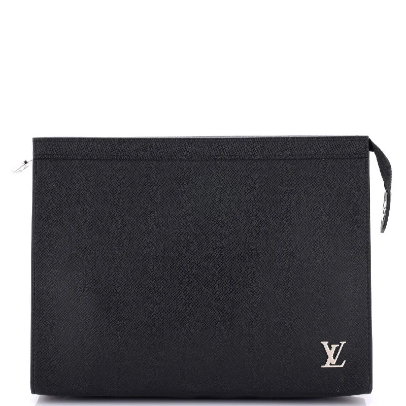 Pochette Voyage Taiga Leather MM