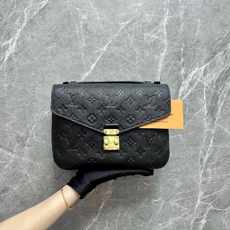 LV Pochette Metis Black Calfskin GHW