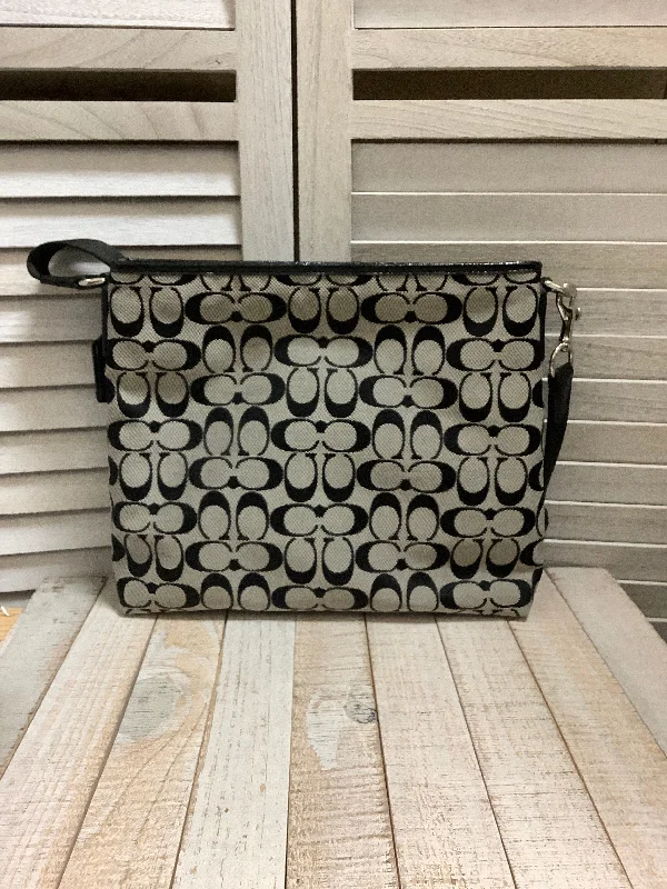 Crossbody By Coach  Size: Medium