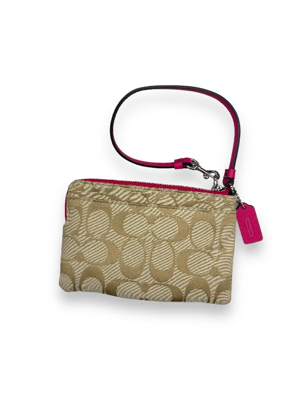 Wristlet Designer By Coach  Size: Small