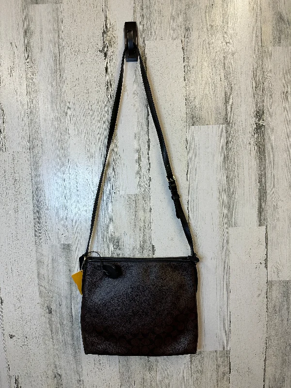 Crossbody Designer By Coach  Size: Large