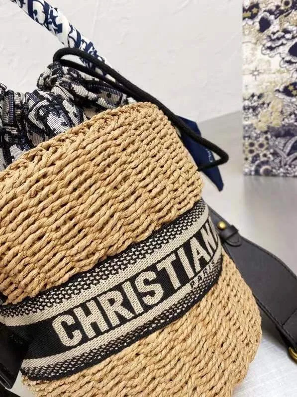 Christian Dior Bags  570