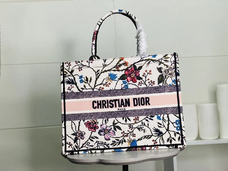 GlitzyBags - Designer bags by Dior 121