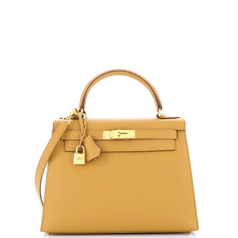 Kelly Handbag Sesame Epsom with Gold Hardware 28